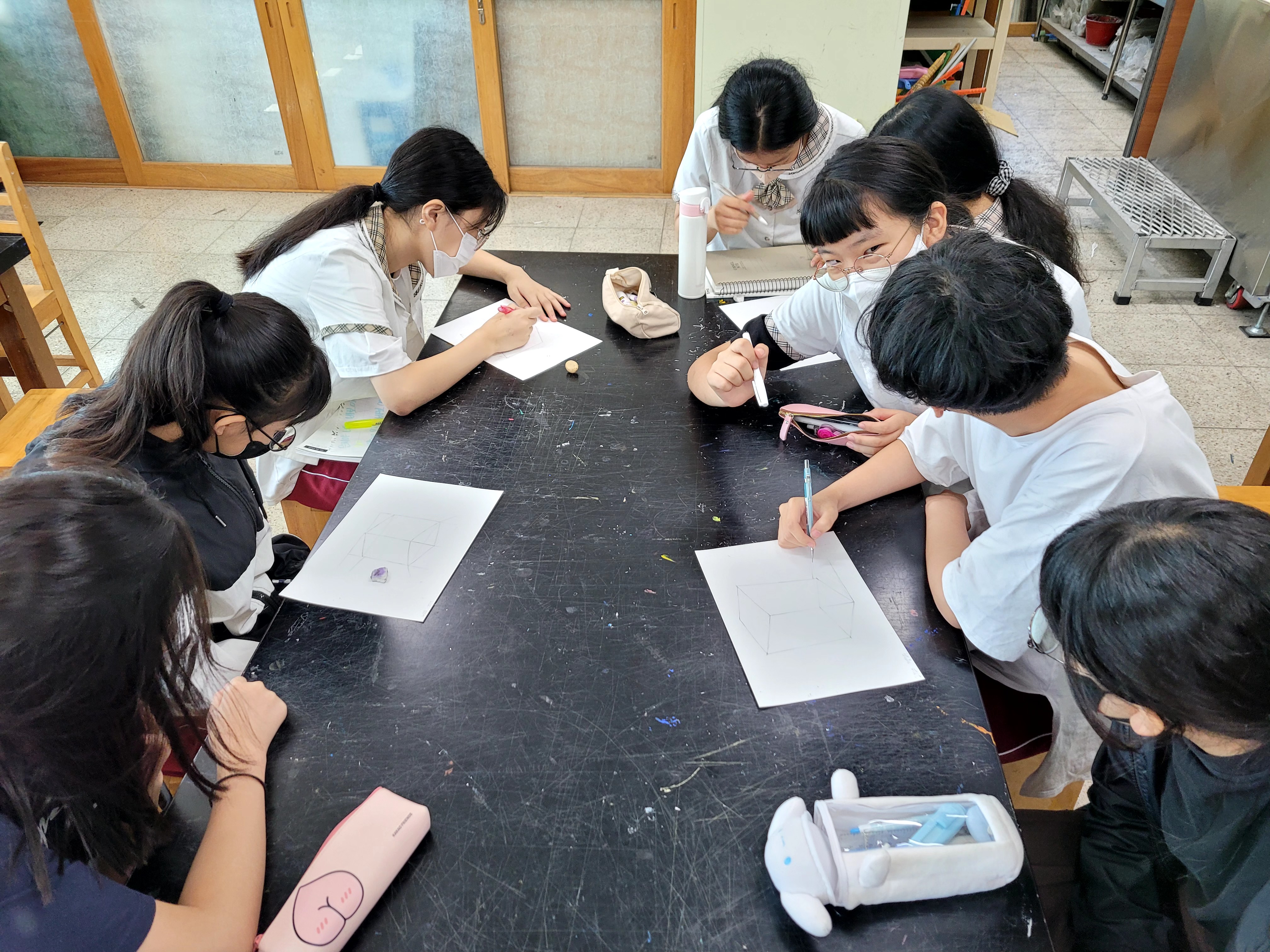 2022학년도 미술 동아리 활동 사진